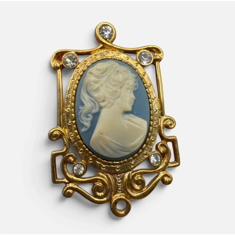 Vintage Gold Tone Blue Cameo Brooch Rhinestone Ornate Frame Pendant Loop